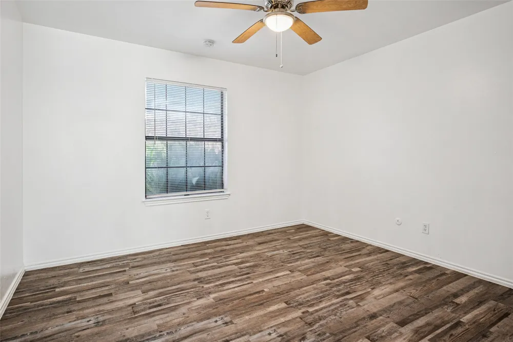 4472 Chaha Road #103 Garland, TX 75043