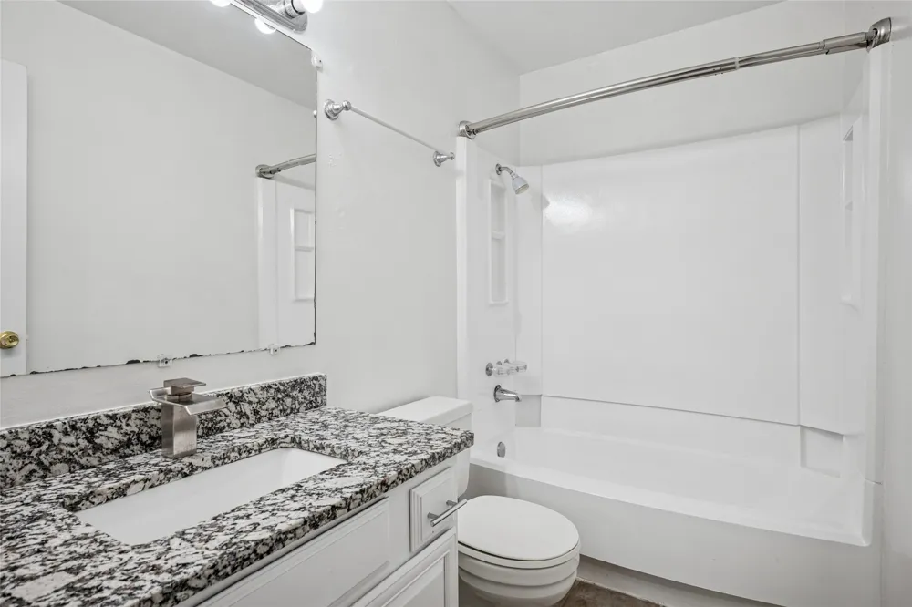 4472 Chaha Road #103 Garland, TX 75043
