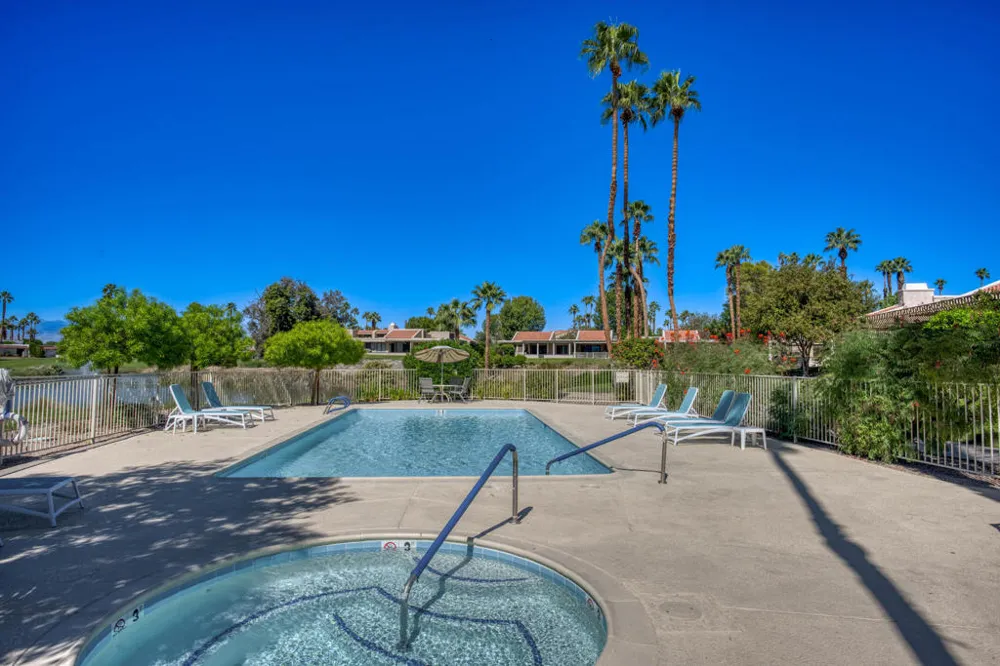 68482 Calle Toledo Cathedral City, CA 92234