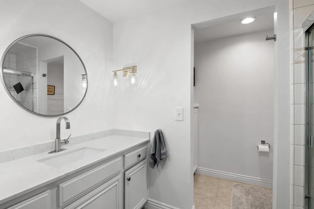 68482 Calle Toledo Cathedral City, CA 92234