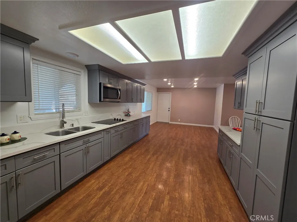 7215 Lyons #3 Hesperia, CA 92345