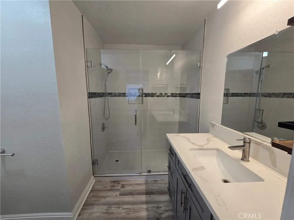 7215 Lyons #3 Hesperia, CA 92345