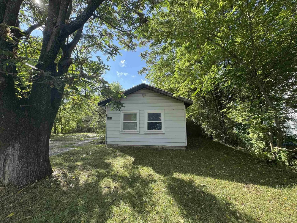1840 Ribble Street Buena Vista Charter Township, MI 48601