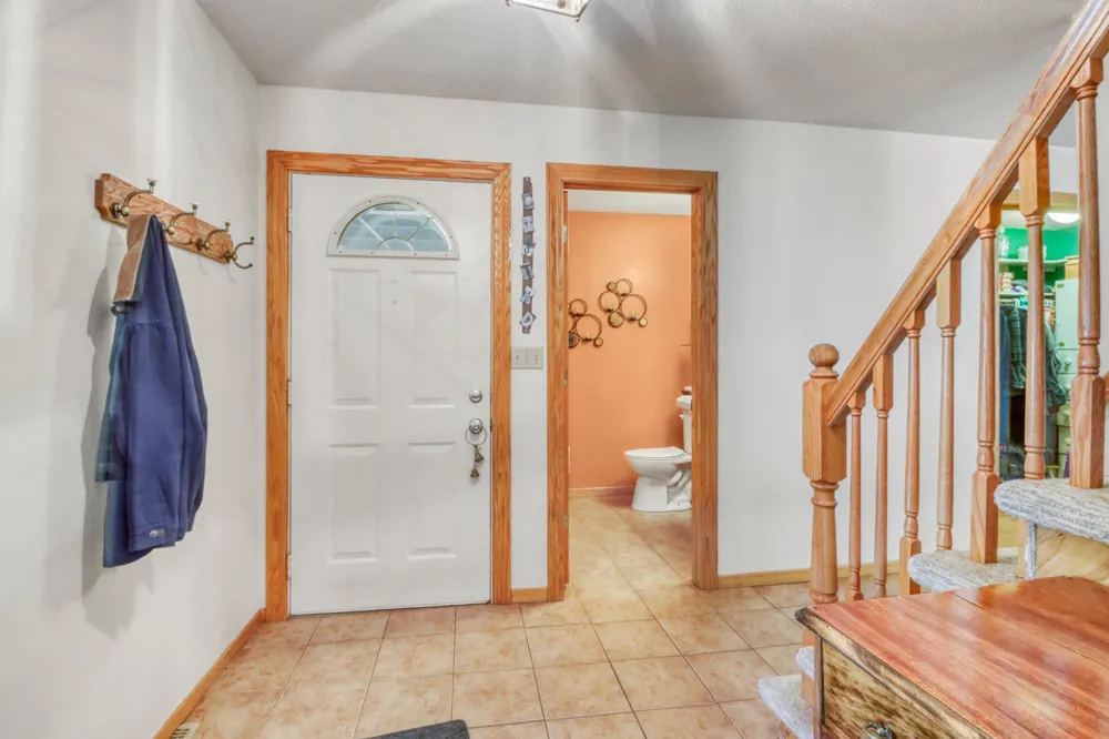 1315 Loring Avenue Detroit Lakes, MN 56501