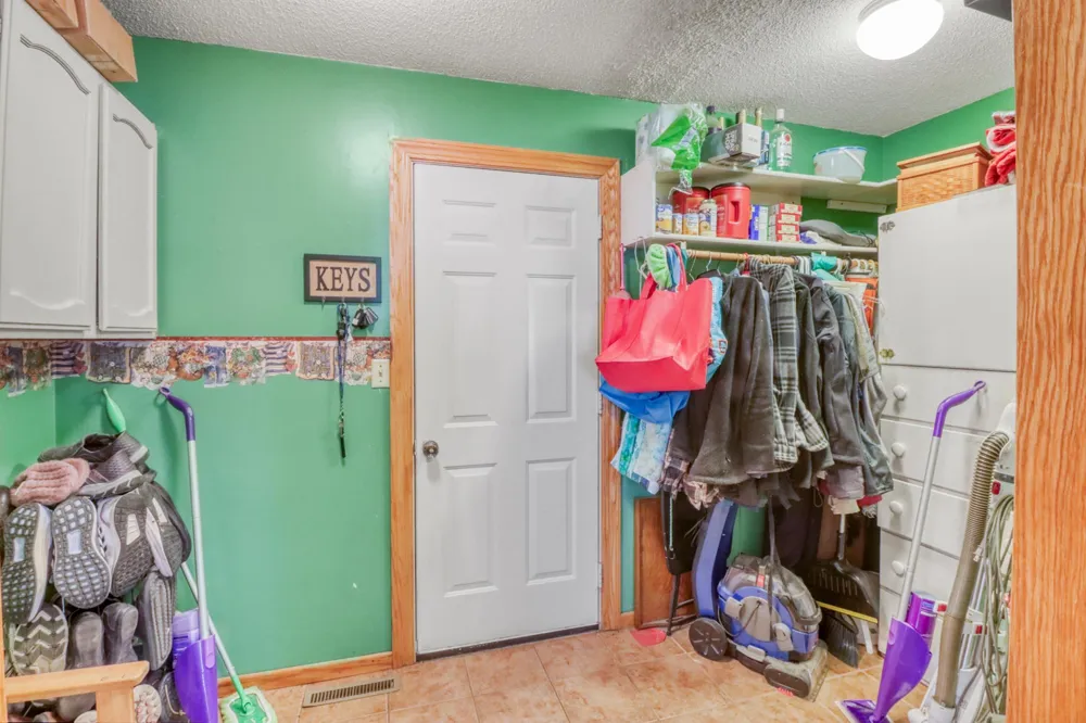 1315 Loring Avenue Detroit Lakes, MN 56501