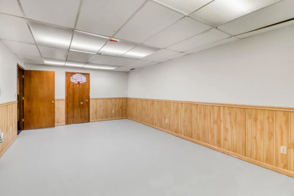 1315 Loring Avenue Detroit Lakes, MN 56501