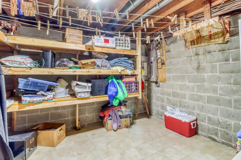 1315 Loring Avenue Detroit Lakes, MN 56501