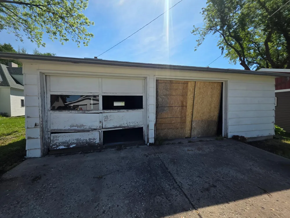 844 S 1st Avenue Gibbon, MN 55335