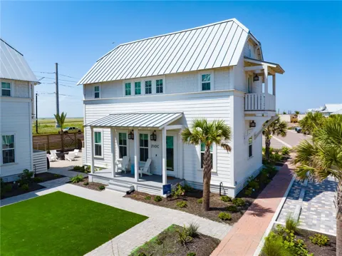 210 Escape 3C Street