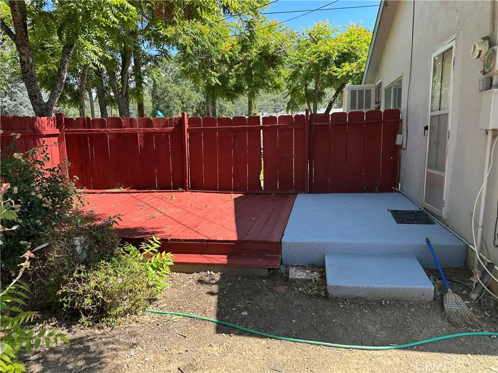 13077 1st Clearlake Oaks, CA 95423