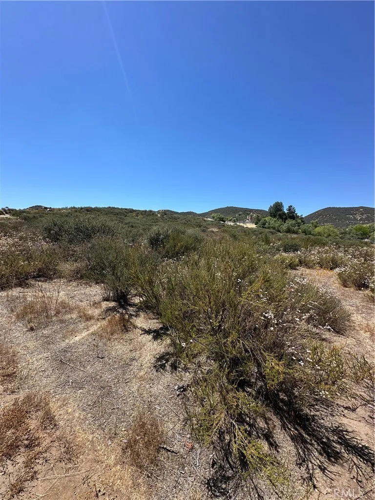 1 Carol Menifee, CA 92584