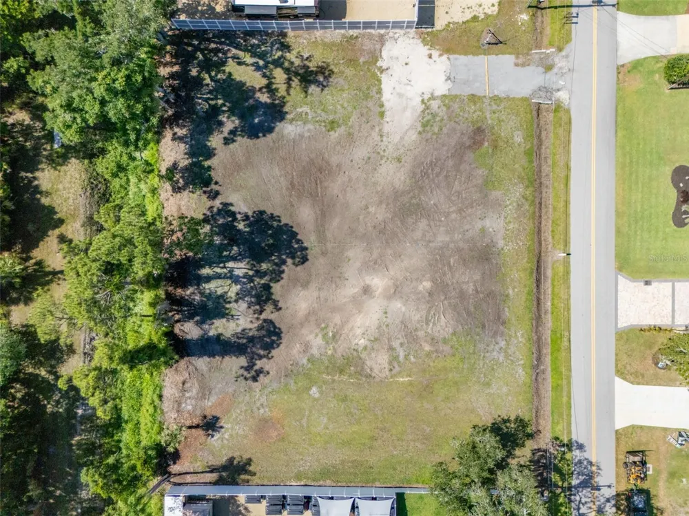 1941 E LEEWYNN DRIVE Sarasota, FL 34240