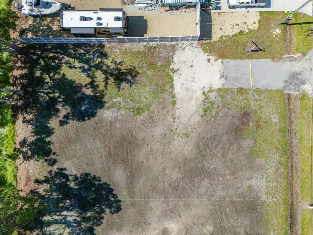 1941 E LEEWYNN DRIVE Sarasota, FL 34240