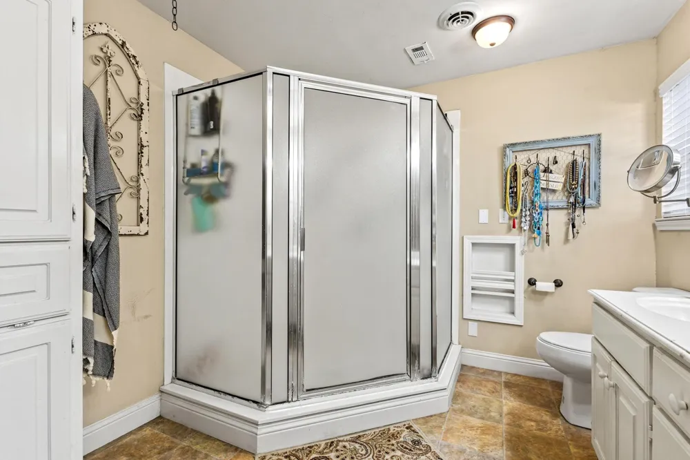 2321 COUNTY ROAD 2100 Ivanhoe, TX 75447