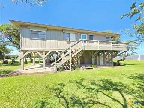 2182 W Bayshore Drive