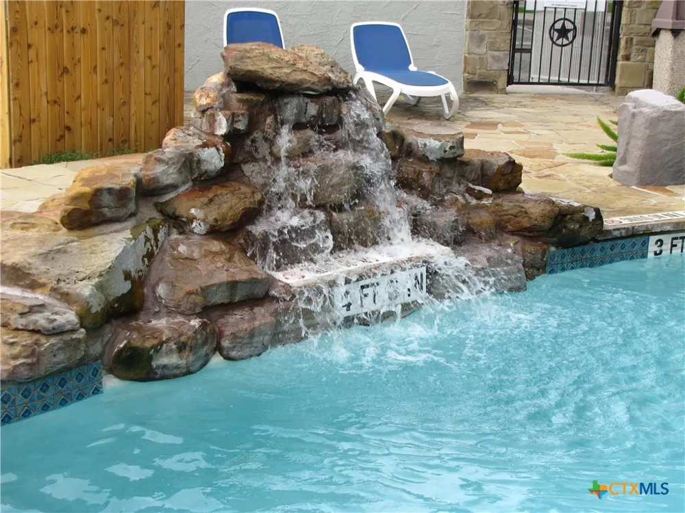 730 E Mather Street #J203 New Braunfels, TX 78130