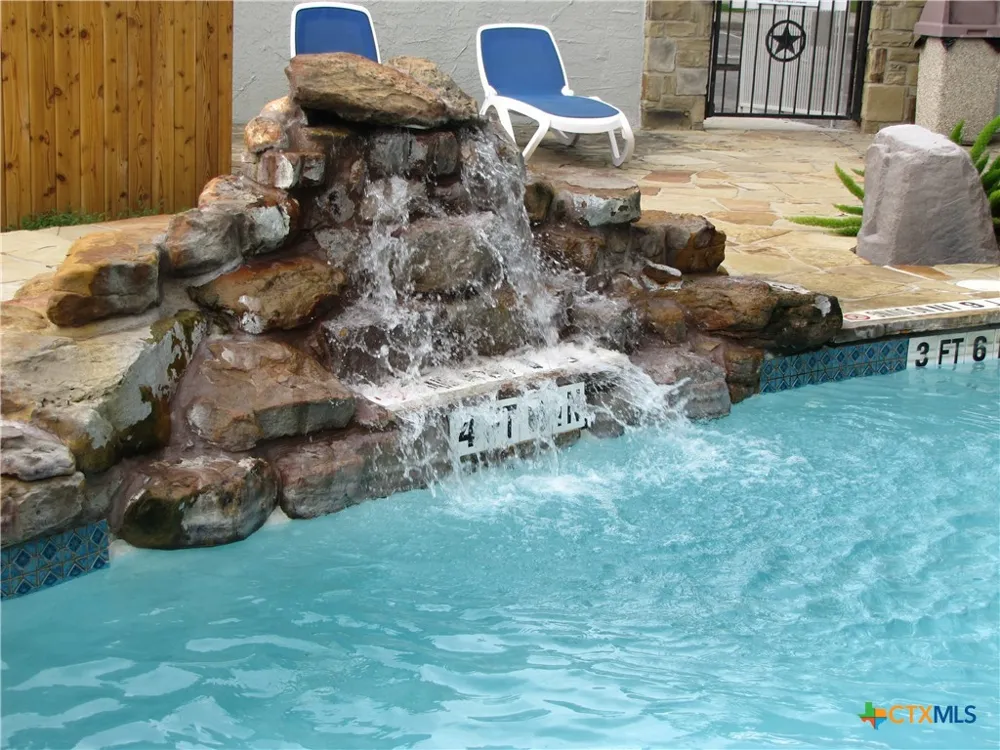 730 E Mather Street #J203 New Braunfels, TX 78130