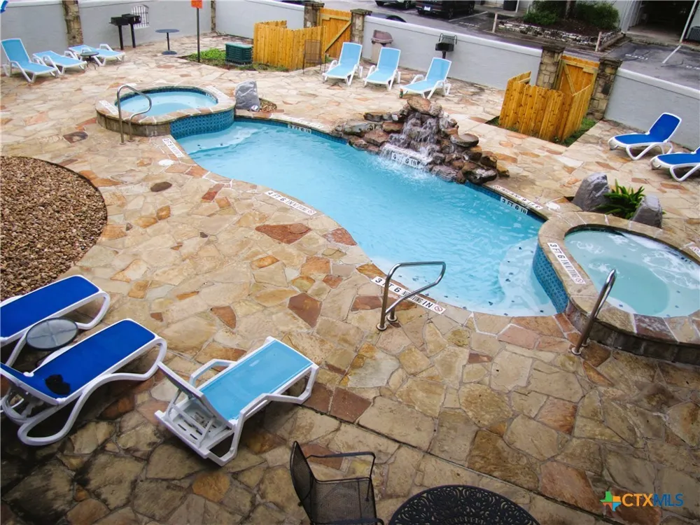 730 E Mather Street #J203 New Braunfels, TX 78130