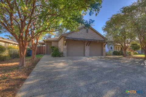 388 E Faust Street