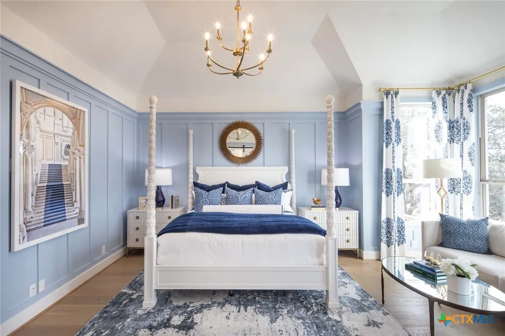210 Navarro Boerne, TX 78006