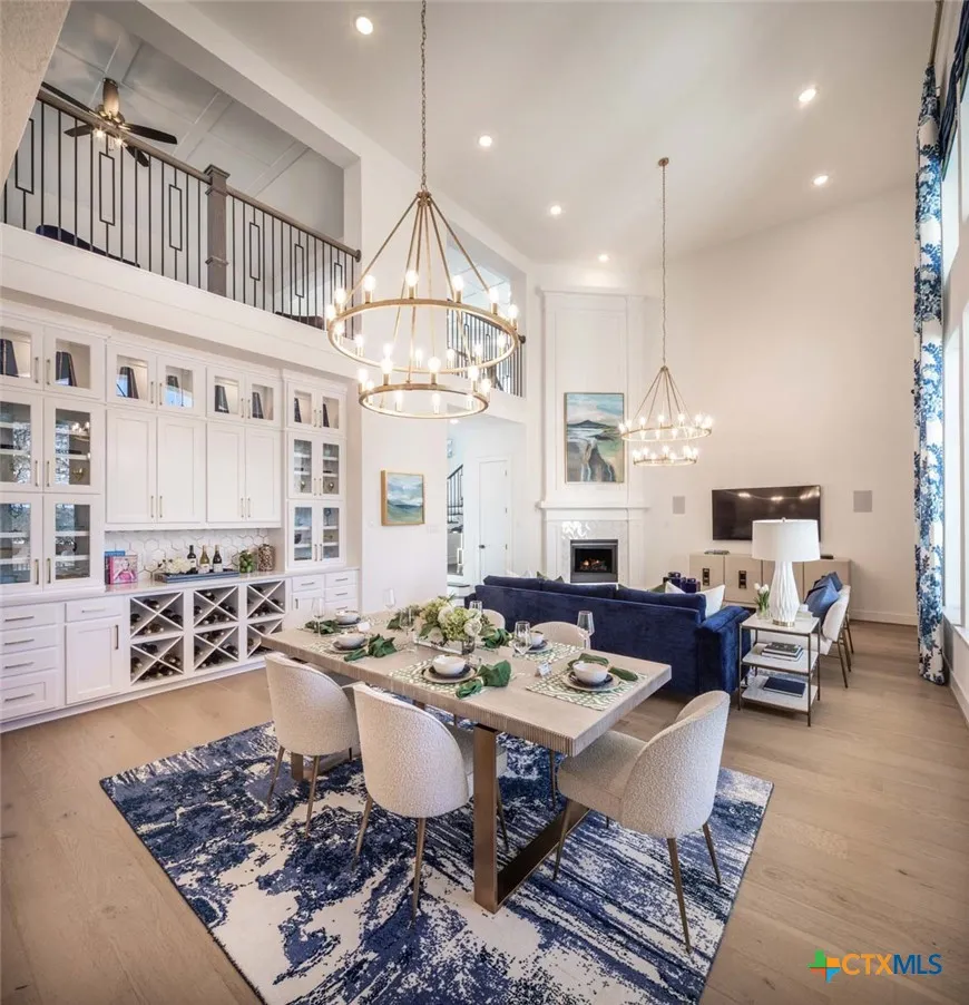 210 Navarro Boerne, TX 78006