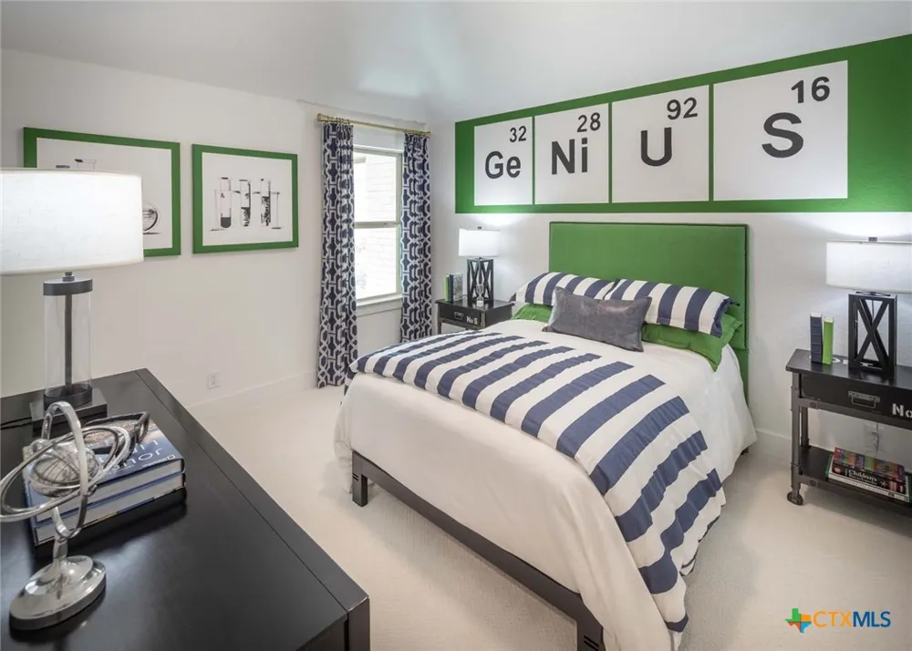 210 Navarro Boerne, TX 78006