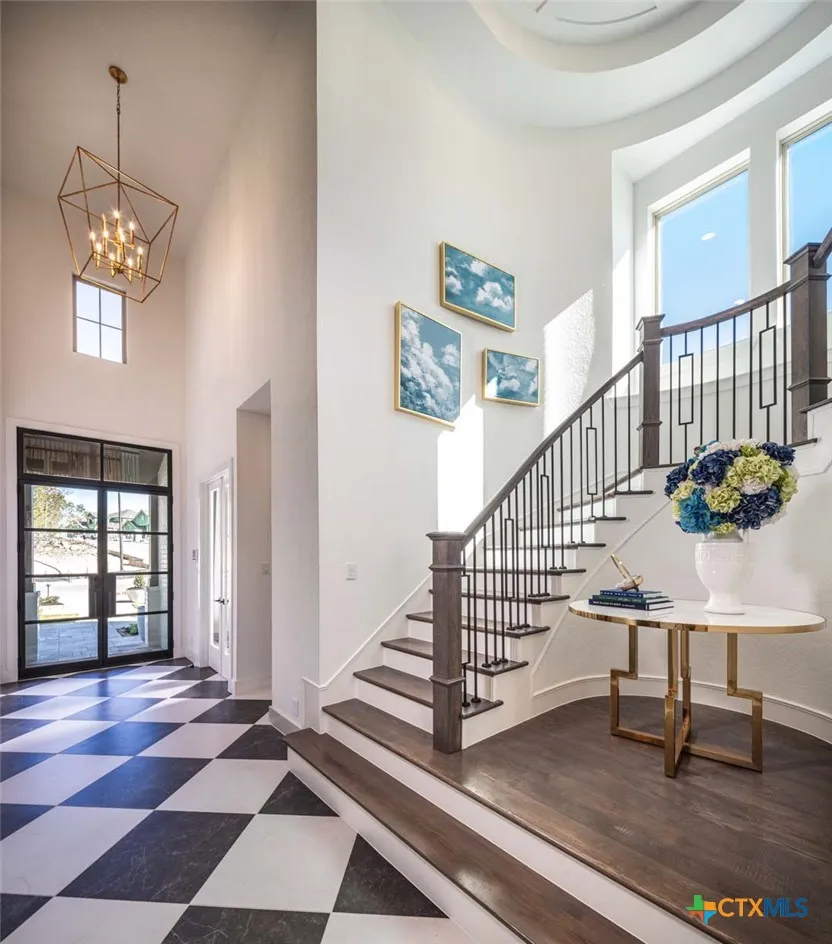 210 Navarro Boerne, TX 78006