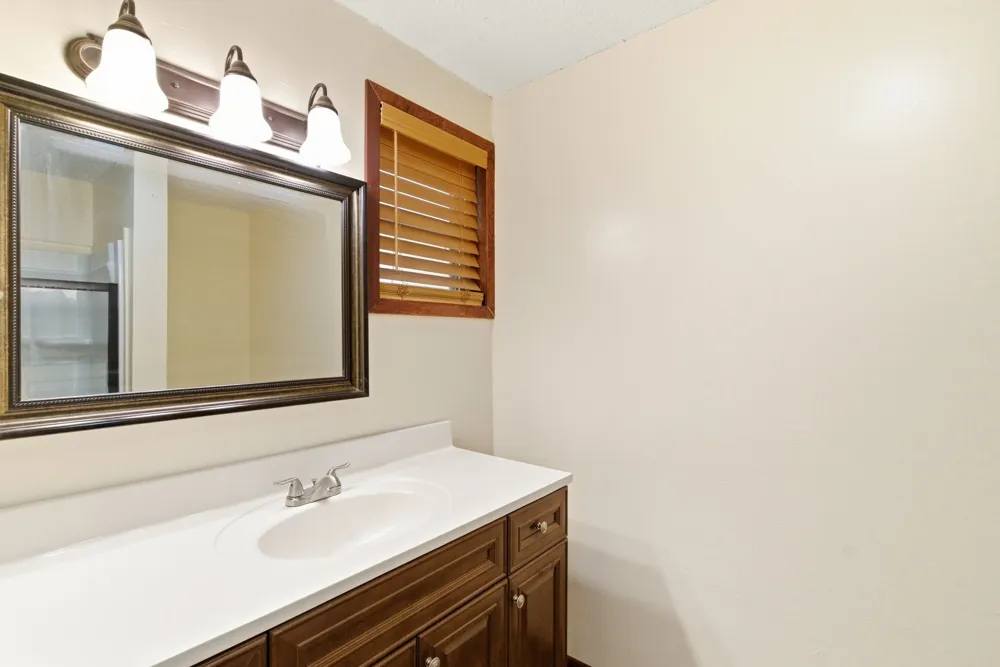 551 County Road 416 Comanche, TX 76442