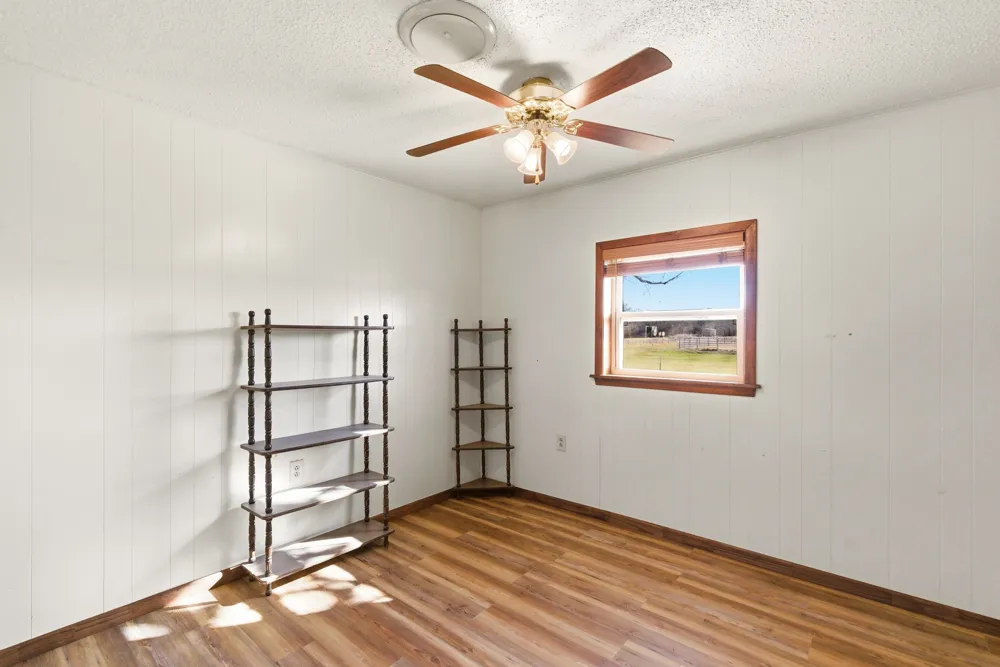 551 County Road 416 Comanche, TX 76442