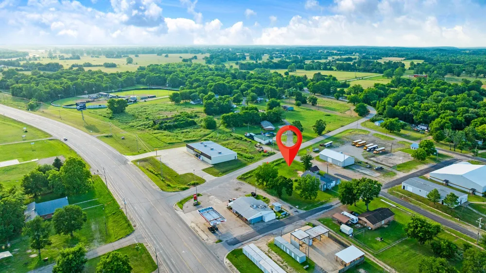 108 NW 4 Fort Towson, OK 74735