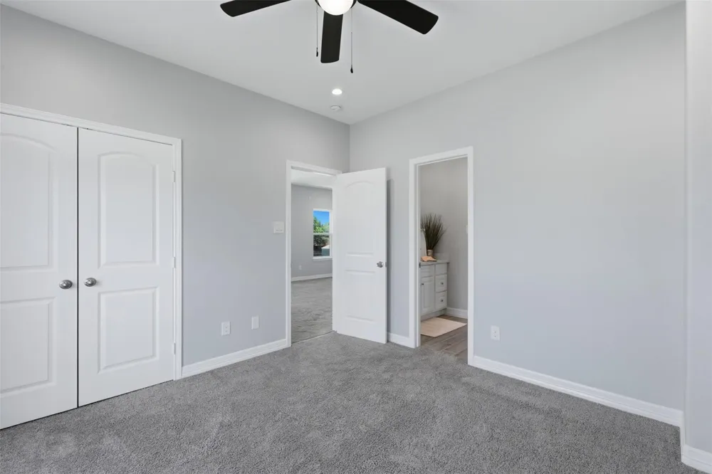 249 Mcdade Street Hempstead, TX 77445