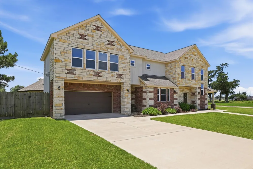249 Mcdade Street Hempstead, TX 77445