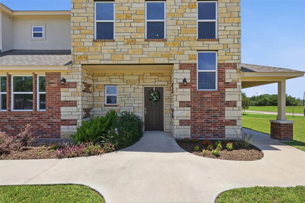 249 Mcdade Street Hempstead, TX 77445