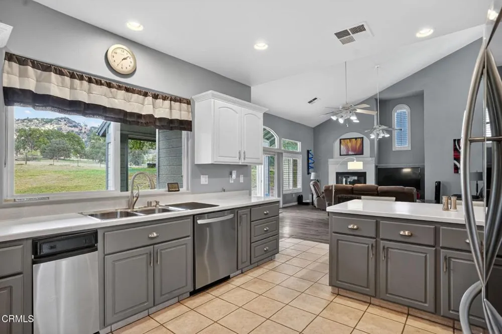 3479 Poso Flat Road Bakersfield, CA 93308