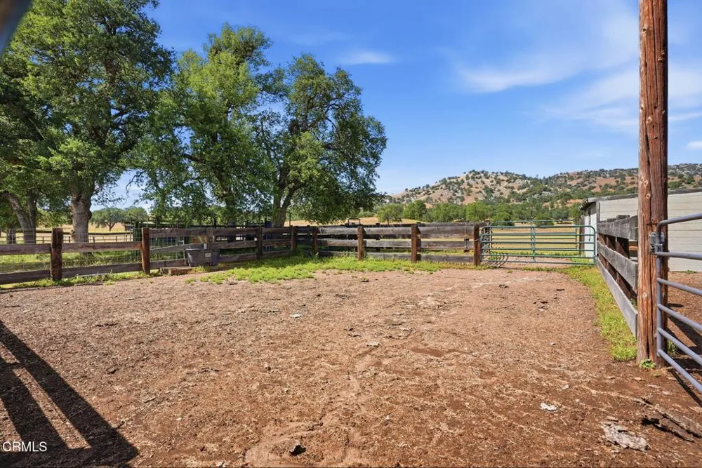 3479 Poso Flat Road Bakersfield, CA 93308