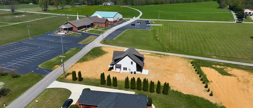608 Golf Club Dr Smithville, TN 37166