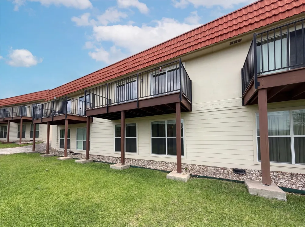 3216 Poe Cove #5C Lago Vista, TX 78645