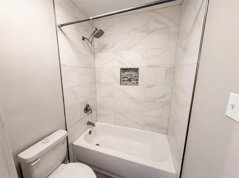 3216 Poe Cove #5C Lago Vista, TX 78645