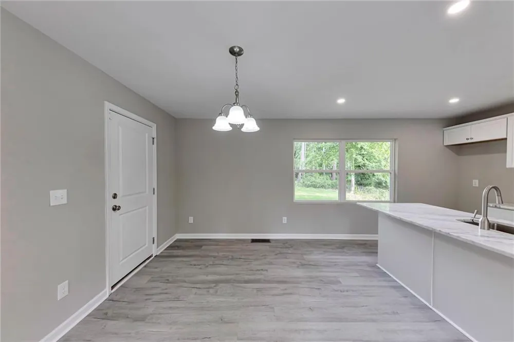 1660 Mallard Circle Conley, GA 30288