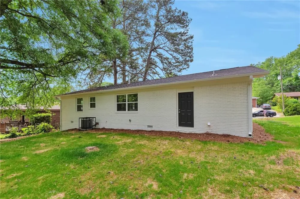 1660 Mallard Circle Conley, GA 30288