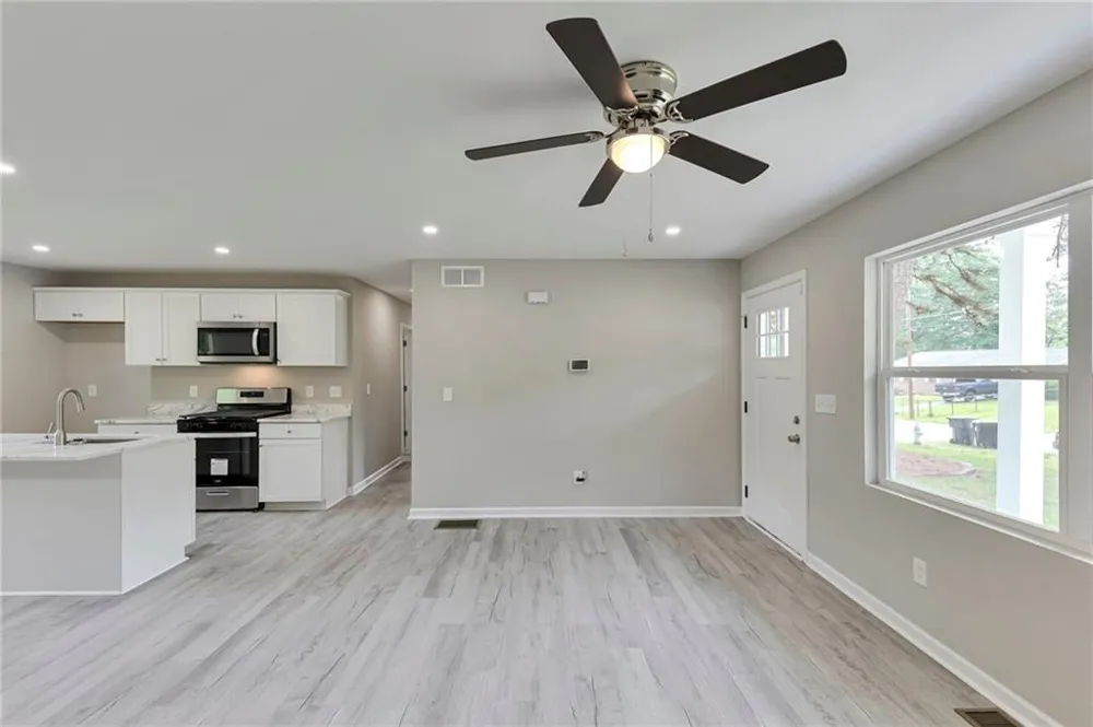 1660 Mallard Circle Conley, GA 30288
