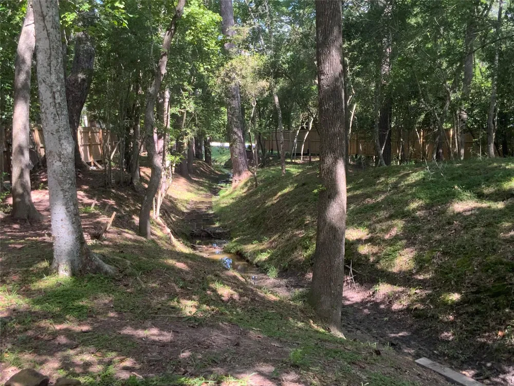 1114 Lake Glen Road Huffman, TX 77336