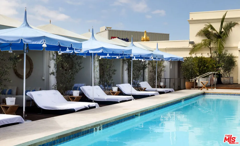 225 Canon Drive #7D Beverly Hills, CA 90210