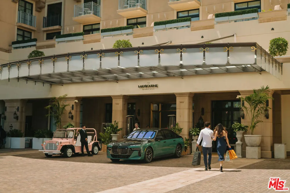 225 Canon Drive #7D Beverly Hills, CA 90210