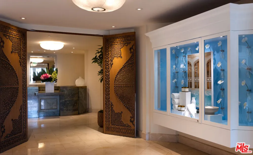 225 Canon Drive #7D Beverly Hills, CA 90210