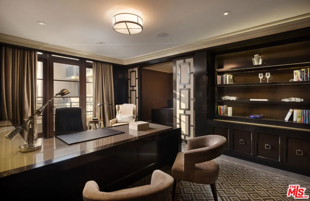 225 Canon Drive #7D Beverly Hills, CA 90210