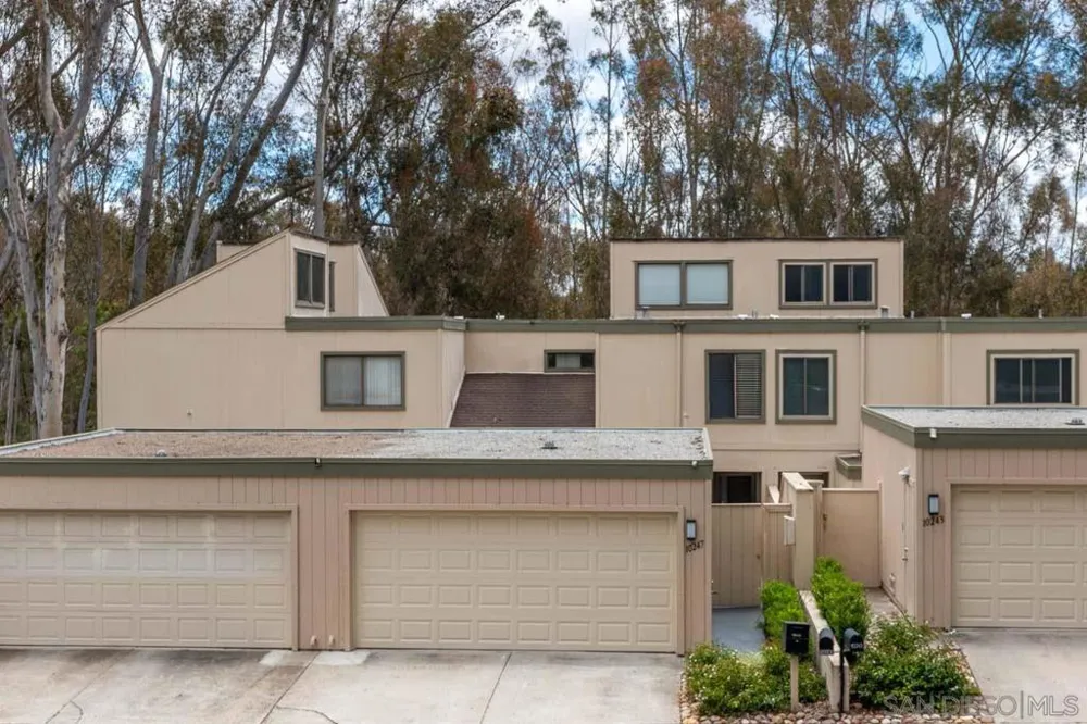 10247 Caminito Covewood San Diego, CA 92131