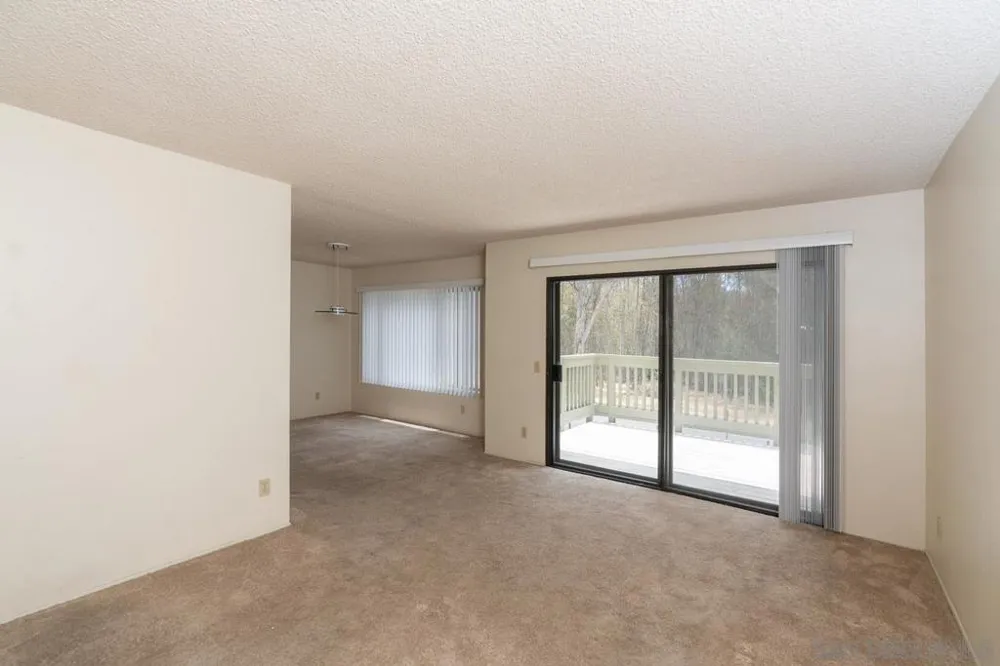 10247 Caminito Covewood San Diego, CA 92131