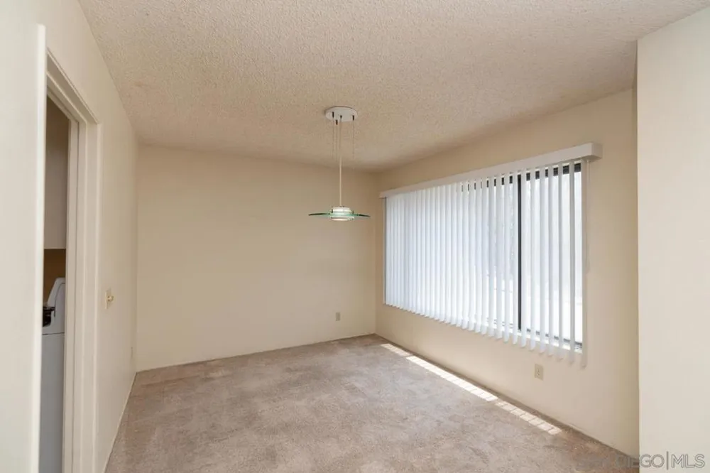10247 Caminito Covewood San Diego, CA 92131
