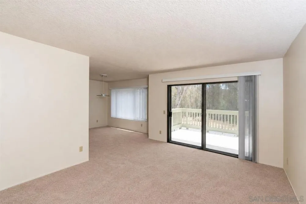 10247 Caminito Covewood San Diego, CA 92131